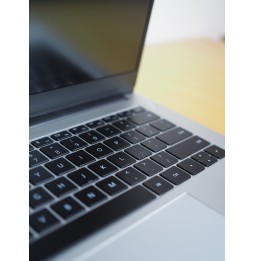 HUAWEI MateBook D14