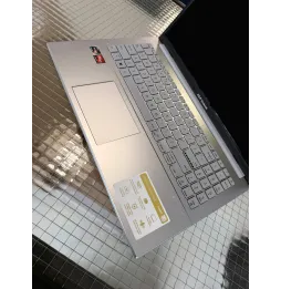 ASUS VivoBook Go 15 E1504FA OLED