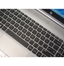 HP 250 G8
